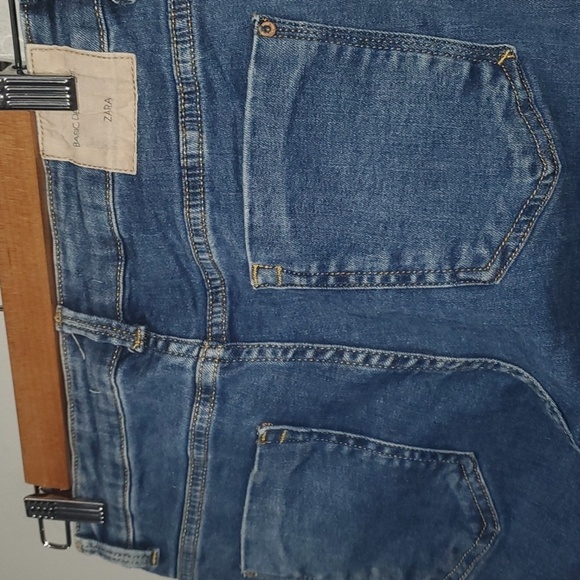 Zara Jeans Womens Size 6 Blue With White Glitter Red Side Stripes Raw Cut Frayed - Picture 11 of 12